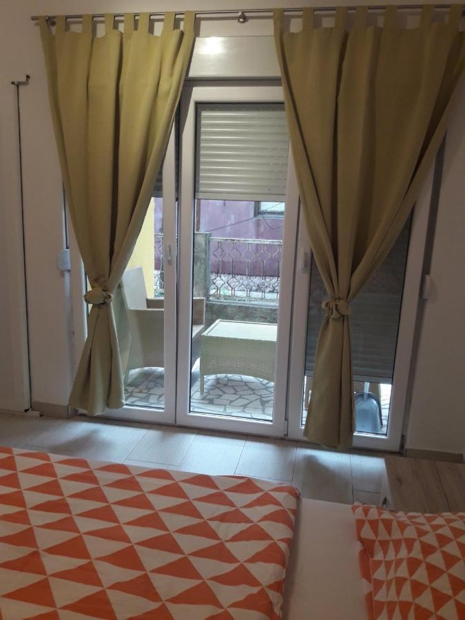 Macko, Apartmani Tivat Zewnętrze zdjęcie
