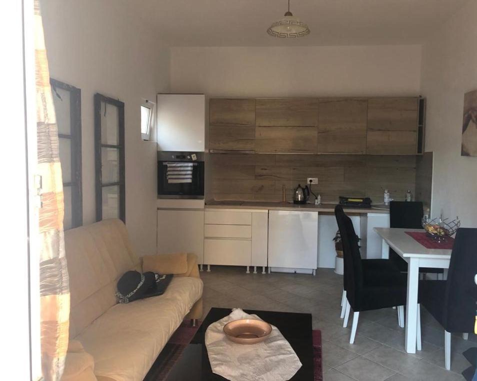 Macko, Apartmani Tivat Zewnętrze zdjęcie